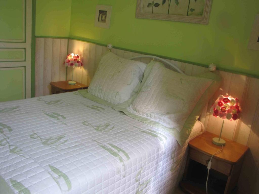 Chambres D'Hotes Les Pensees Douces โอแซร์ ห้อง รูปภาพ