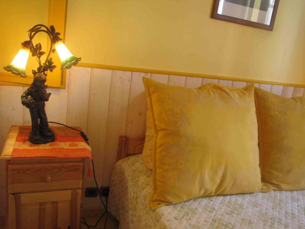 Chambres D'Hotes Les Pensees Douces โอแซร์ ห้อง รูปภาพ