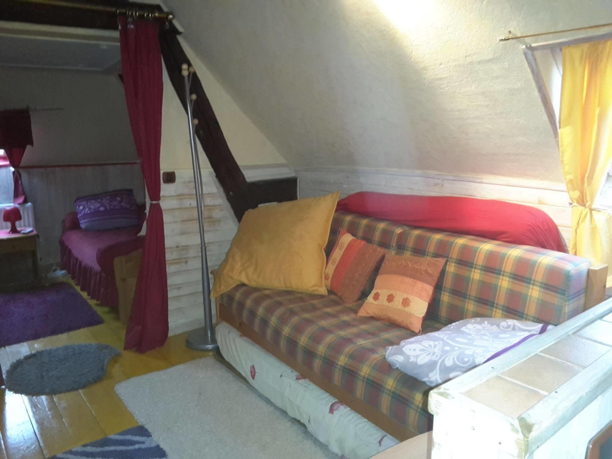 Chambres D'Hotes Les Pensees Douces โอแซร์ ภายนอก รูปภาพ